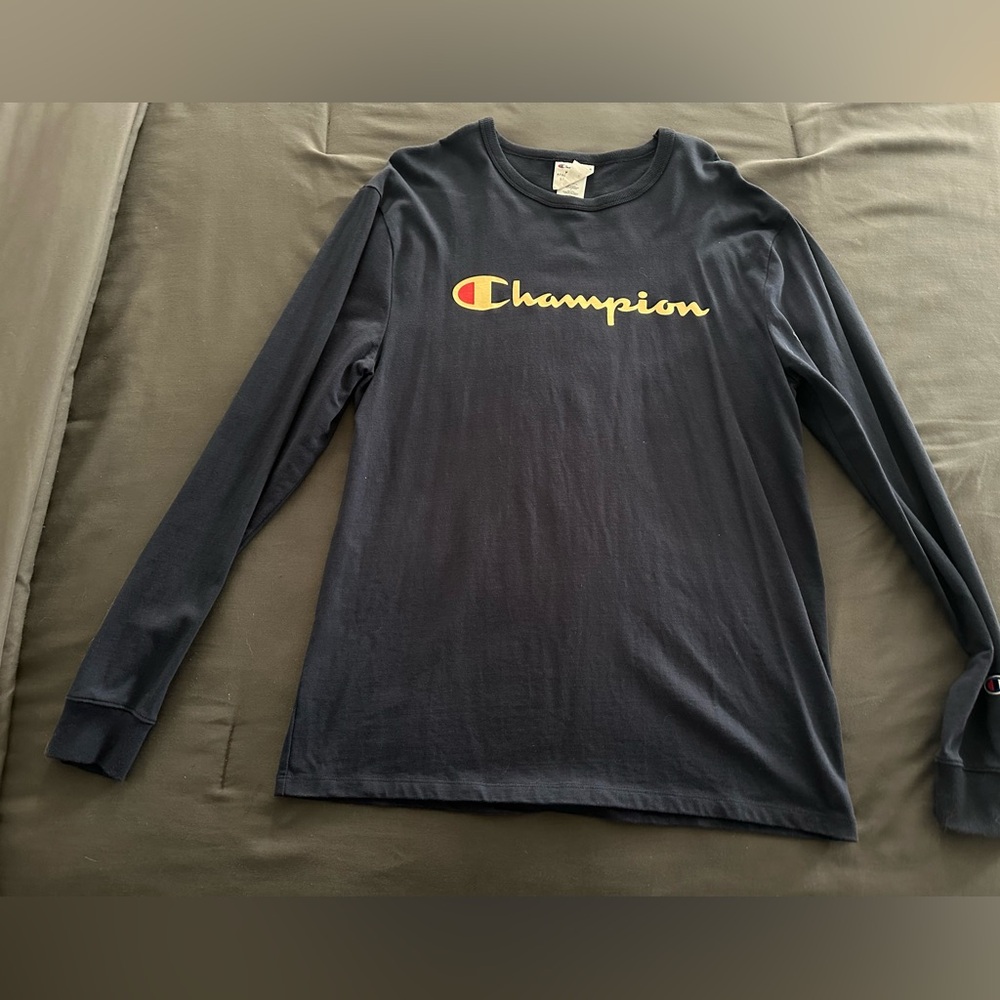 Men’s Champion tee